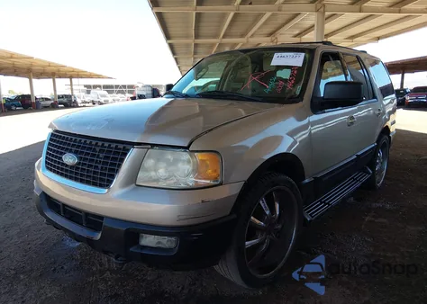 2004 Ford Expedition Nbx/Xlt из США, поврежденный, VIN 1FMPU16L14LA24656